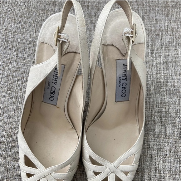 JIMMY CHOO Grainy Goat Leather Ecru Heels EU 38 US 7 Slingback Pointed Toe Ivory - Picture 3 of 7